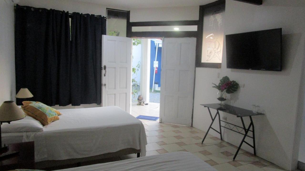 Sueno Tranquilo Hotel Quepos Ngoại thất bức ảnh